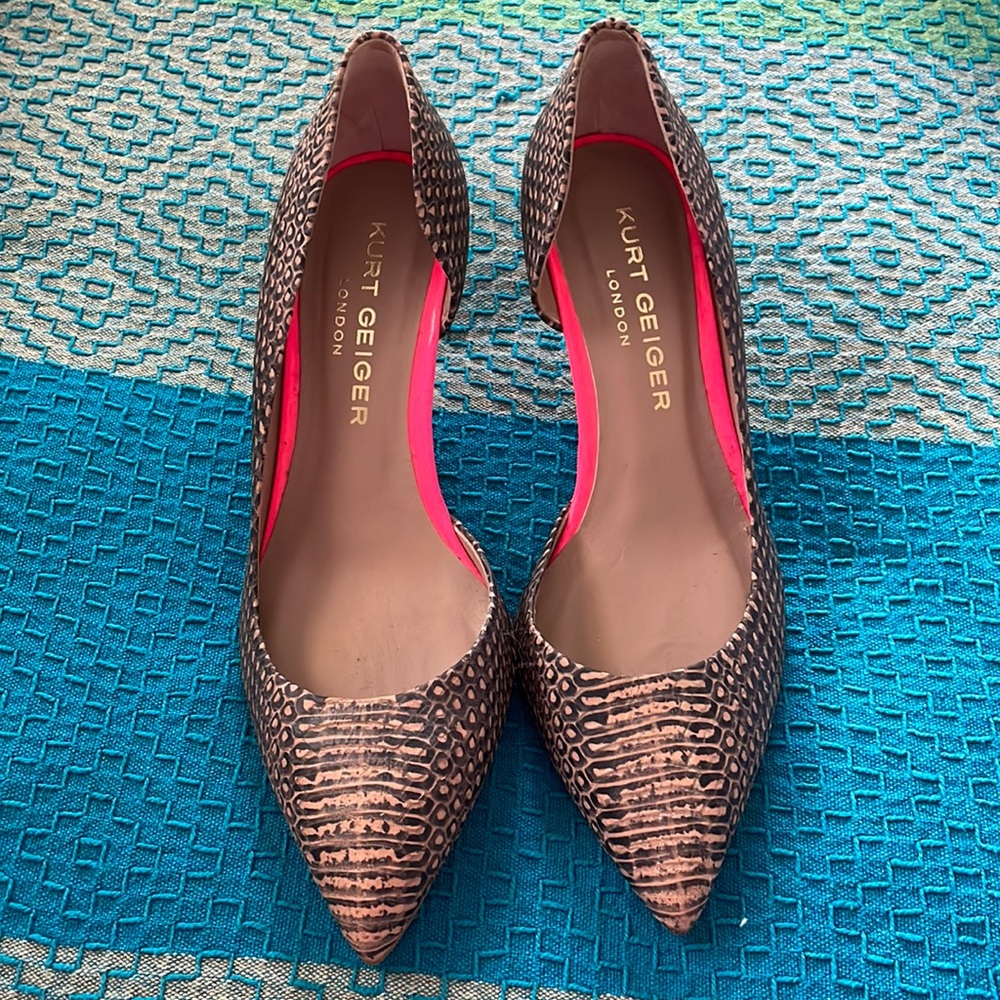 NWOT Animal print Kurt Geiger pumps